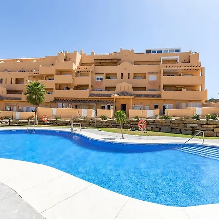 Bajo Con Jardin Y Piscina Cerca De La Playa Dos Apartment *