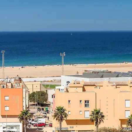 Bajo Con Jardin Y Piscina Cerca De La Playa Dos Apartment